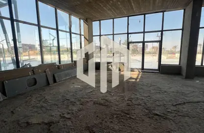 Shop - Studio - 1 Bathroom for rent in Central Hub - The 1st Settlement - New Cairo City - Cairo