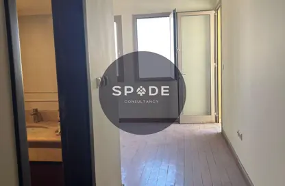 شقة - 2 غرف نوم - 3 حمامات للبيع في ارورا - اب تاون كايرو - المقطم - القاهرة