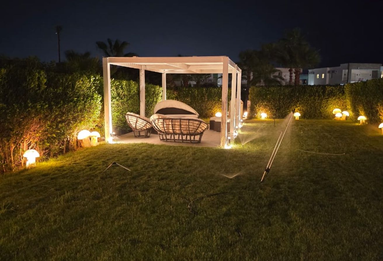Twin House In Amwaj Prime Location For Sale thumbnail