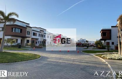 Villa - 5 Bedrooms - 5 Bathrooms for sale in Azzar - 5th Settlement Compounds - The 5th Settlement - New Cairo City - Cairo