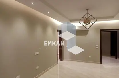 شقة - 3 غرف نوم - 3 حمامات للايجار في ويستاون - كمبوندات الشيخ زايد - الشيخ زايد - الجيزة