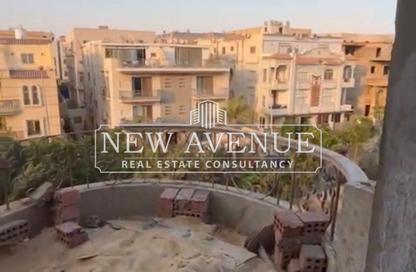 Apartment - 3 Bedrooms - 3 Bathrooms for sale in Al Narges 2 - Al Narges - New Cairo City - Cairo