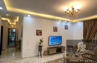 Apartment - 2 Bedrooms - 1 Bathroom for rent in American University Housing District - 5th Settlement Compounds - The 5th Settlement - New Cairo City - Cairo