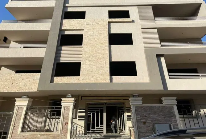 107122758 - Property Image 3