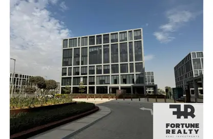 Office Space - 2 Bedrooms - 1 Bathroom for sale in Cairo Festival City - North Investors Area - New Cairo City - Cairo