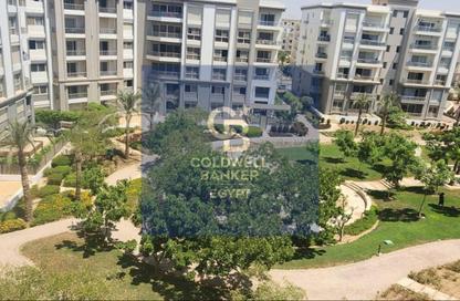 Apartment - 2 Bedrooms - 3 Bathrooms for sale in Garden Residence - Hyde Park - New Cairo City - Cairo