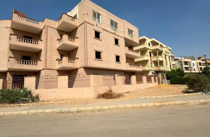 Duplex - 5 Bedrooms - 6 Bathrooms for sale in El Nady District - Shorouk City - Cairo