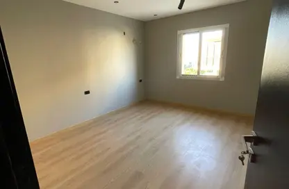 شقة - 3 غرف نوم - 3 حمامات للايجار في أكتوبر بلازا - كمبوندات 6 أكتوبر - مدينة 6 أكتوبر - الجيزة