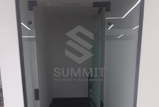 98824013 - Property Image 3