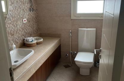 (بنتهاوس  (روف - 2 - 3 للايجار في نيو جيزة - طريق مصر اسكندرية الصحراوي - مدينة 6 أكتوبر - الجيزة