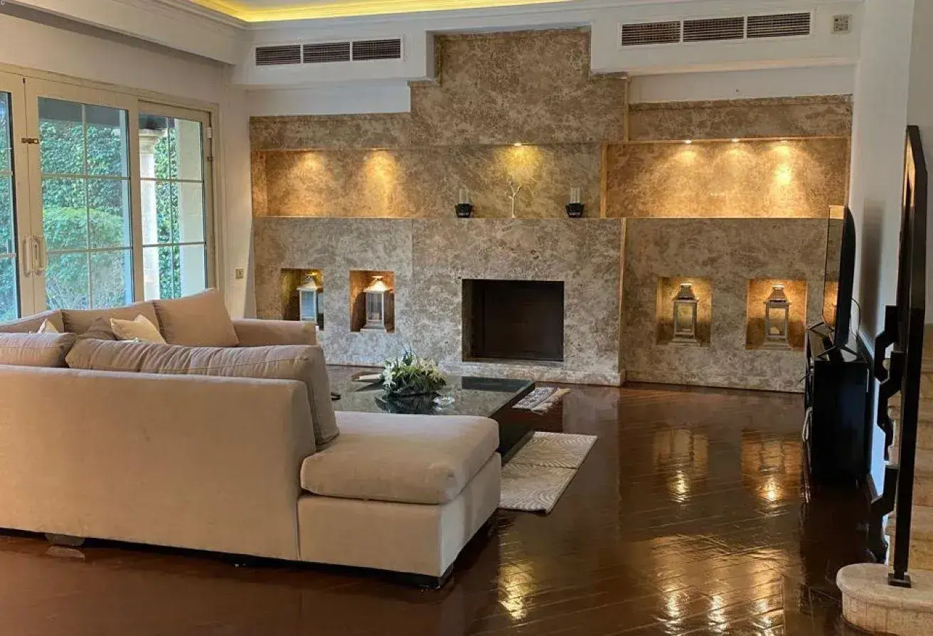 104876544 - Property Main Image