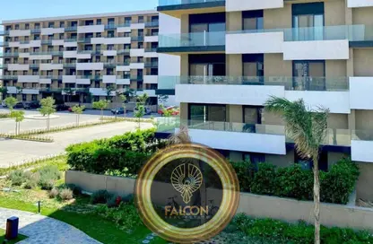 شقة - 2 غرف نوم - 2 حمامات للبيع في كمبوند البروج - كمبوندات الشروق - مدينة الشروق - القاهرة