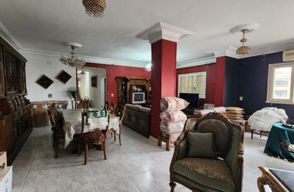 Apartment - 3 Bedrooms - 2 Bathrooms for sale in Nasr City - Cairo