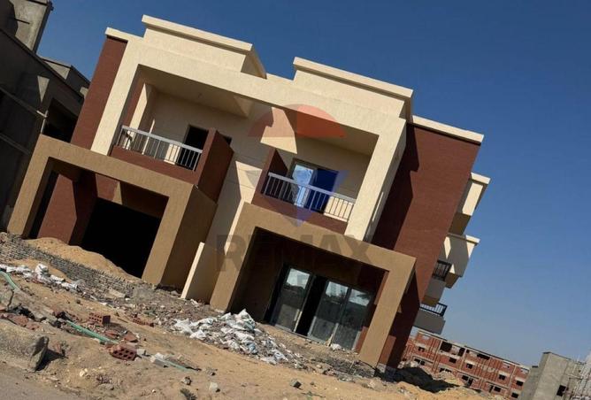 8571831 - Property Image 3