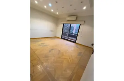 مساحات مكتبية - 4 غرف نوم - 3 حمامات للايجار في المعادي الجديدة - حي المعادي - القاهرة مساحات مكتبية - 4 غرف نوم - 3 حمامات للايجار في المعادي الجديدة - حي المعادي - القاهرة