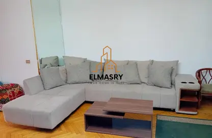 شقة - 3 غرف نوم - 3 حمامات للايجار في شارع المساحه - الدقي - الجيزة