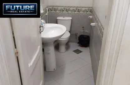 شقة - 4 غرف نوم - 4 حمامات للبيع في شارع مكرم عبيد - المنطقة السادسة - مدينة نصر - القاهرة