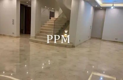 فيلا - 6 غرف نوم - 7 حمامات للايجار في كايرو فيستيفال سيتى - المستثمرين الشمالية - مدينة القاهرة الجديدة - القاهرة