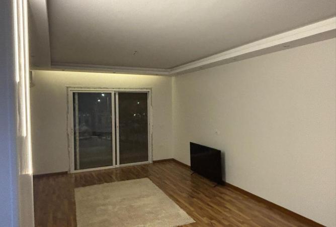 97713477 - Property Image 2
