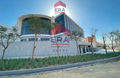 Office Space - Studio - 5 Bathrooms for rent in The Hub - 5th Settlement Compounds - The 5th Settlement - New Cairo City - Cairo