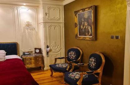 Apartment - 3 Bedrooms - 3 Bathrooms for sale in Nile St. - Dokki - Giza