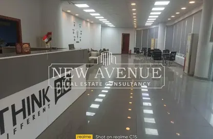 مساحات مكتبية - 8 غرف نوم - 2 حمامات للايجار في شارع مجمع البنوك - شارع التسعين الجنوبي - التجمع الخامس - مدينة القاهرة الجديدة - القاهرة