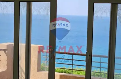 منزل مزدوج - 3 غرف نوم - 3 حمامات للبيع في تلال السخنة - العين السخنة - السويس