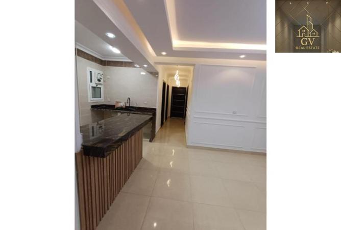 63383245 - Property Image 3