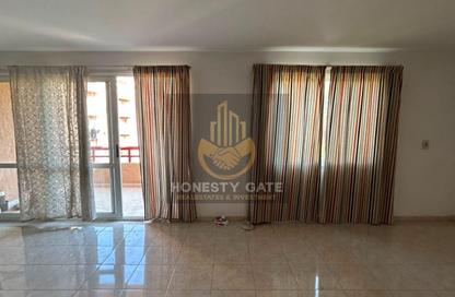 Apartment - 3 Bedrooms - 2 Bathrooms for sale in Talaat Mostafa St. - Rehab City Fifth Phase - Al Rehab - New Cairo City - Cairo