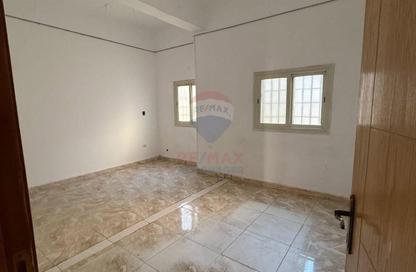Office Space - Studio - 2 Bathrooms for rent in 1st District - Sheikh Zayed City - Giza Office Space - Studio - 2 Bathrooms for rent in 1st District - Sheikh Zayed City - Giza
