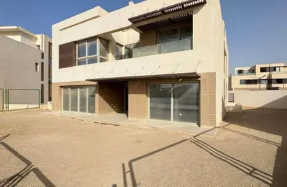 Villa - 3 Bedrooms - 3 Bathrooms for sale in Upville - Cairo Alexandria Desert Road - 6 October City - Giza