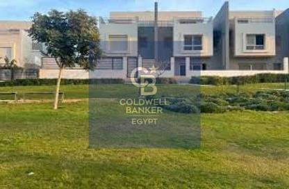 Townhouse - 3 Bedrooms - 3 Bathrooms for sale in Garden Residence - Hyde Park - New Cairo City - Cairo