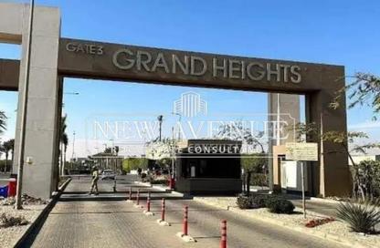 فيلا - 6 غرف نوم - 6 حمامات للبيع في جراند هايتس - التوسعات الشمالية - مدينة 6 أكتوبر - الجيزة