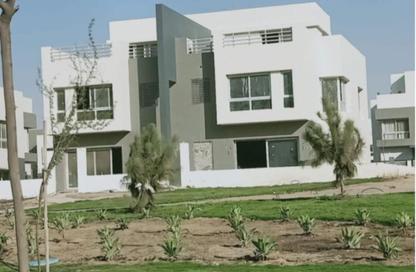 Townhouse - 4 Bedrooms - 4 Bathrooms for sale in Hyde Park - New Cairo City - Cairo Townhouse - 4 Bedrooms - 4 Bathrooms for sale in Hyde Park - New Cairo City - Cairo