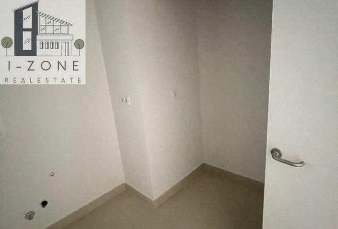 67998476 - صورة العقار 3