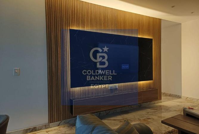 98001267 - Property Image 2
