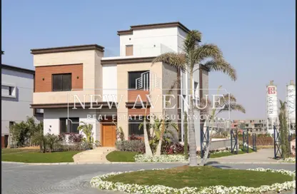 Villa - 4 Bedrooms - 4 Bathrooms for sale in Azzar - 5th Settlement Compounds - The 5th Settlement - New Cairo City - Cairo