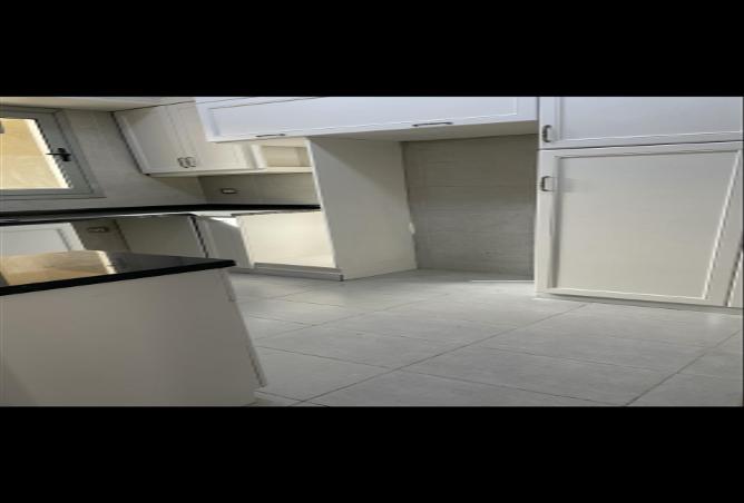 8611710 - Property Image 2