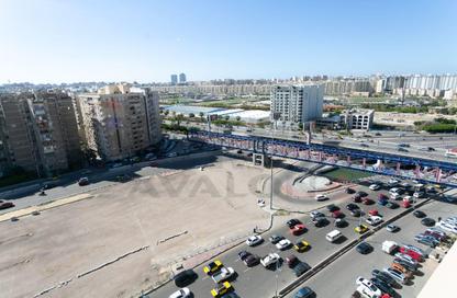 Apartment - 3 Bedrooms - 2 Bathrooms for sale in 14th of May Bridge Road - Smouha - Hay Sharq - Alexandria