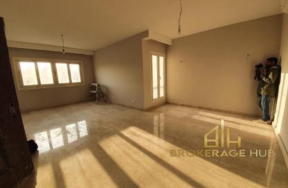 Apartment - 2 Bedrooms - 2 Bathrooms for sale in Mountain View Hyde Park - 5th Settlement Compounds - The 5th Settlement - New Cairo City - Cairo
