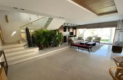 Townhouse - 4 Bedrooms - 4 Bathrooms for sale in Waslet Dahshur Road - Green Belt - 6 October City - Giza