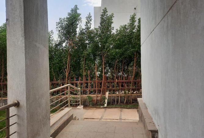 52718423 - صورة العقار 2