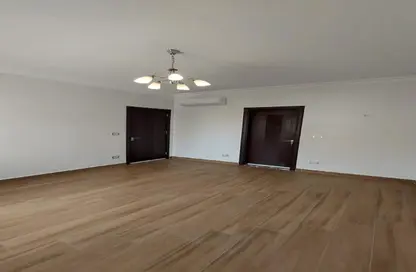 شقة - 2 غرف نوم - 2 حمامات للايجار في أكتوبر بلازا - كمبوندات 6 أكتوبر - مدينة 6 أكتوبر - الجيزة