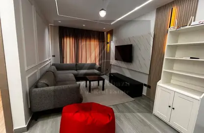 Apartment - 3 Bedrooms - 2 Bathrooms for rent in Stone Residence - 5th Settlement Compounds - The 5th Settlement - New Cairo City - Cairo