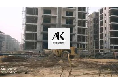 Apartment - 3 Bedrooms - 3 Bathrooms for sale in Lake View Residence - 5th Settlement Compounds - The 5th Settlement - New Cairo City - Cairo