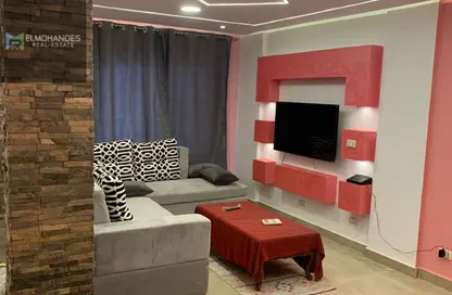 Apartment - 3 Bedrooms - 2 Bathrooms for rent in Talaat Mostafa St. - Rehab City Second Phase - Al Rehab - New Cairo City - Cairo