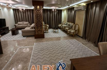 Apartment - 3 Bedrooms - 2 Bathrooms for rent in Smouha Square - Smouha - Hay Sharq - Alexandria Apartment - 3 Bedrooms - 2 Bathrooms for rent in Smouha Square - Smouha - Hay Sharq - Alexandria