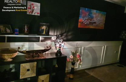 Duplex - 5 Bedrooms - 5 Bathrooms for sale in West Somid - 6 October City - Giza