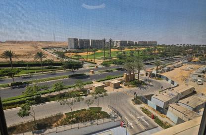 Apartment - 2 - 3 for sale in The Fourteen Golf Residences - Uptown Cairo - Mokattam - Cairo