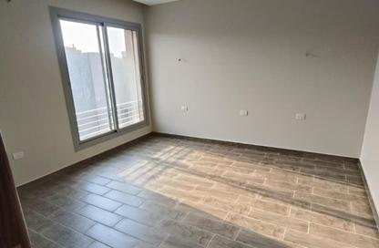 Apartment - 3 Bedrooms - 2 Bathrooms for rent in Village Gardens Katameya - 5th Settlement Compounds - The 5th Settlement - New Cairo City - Cairo